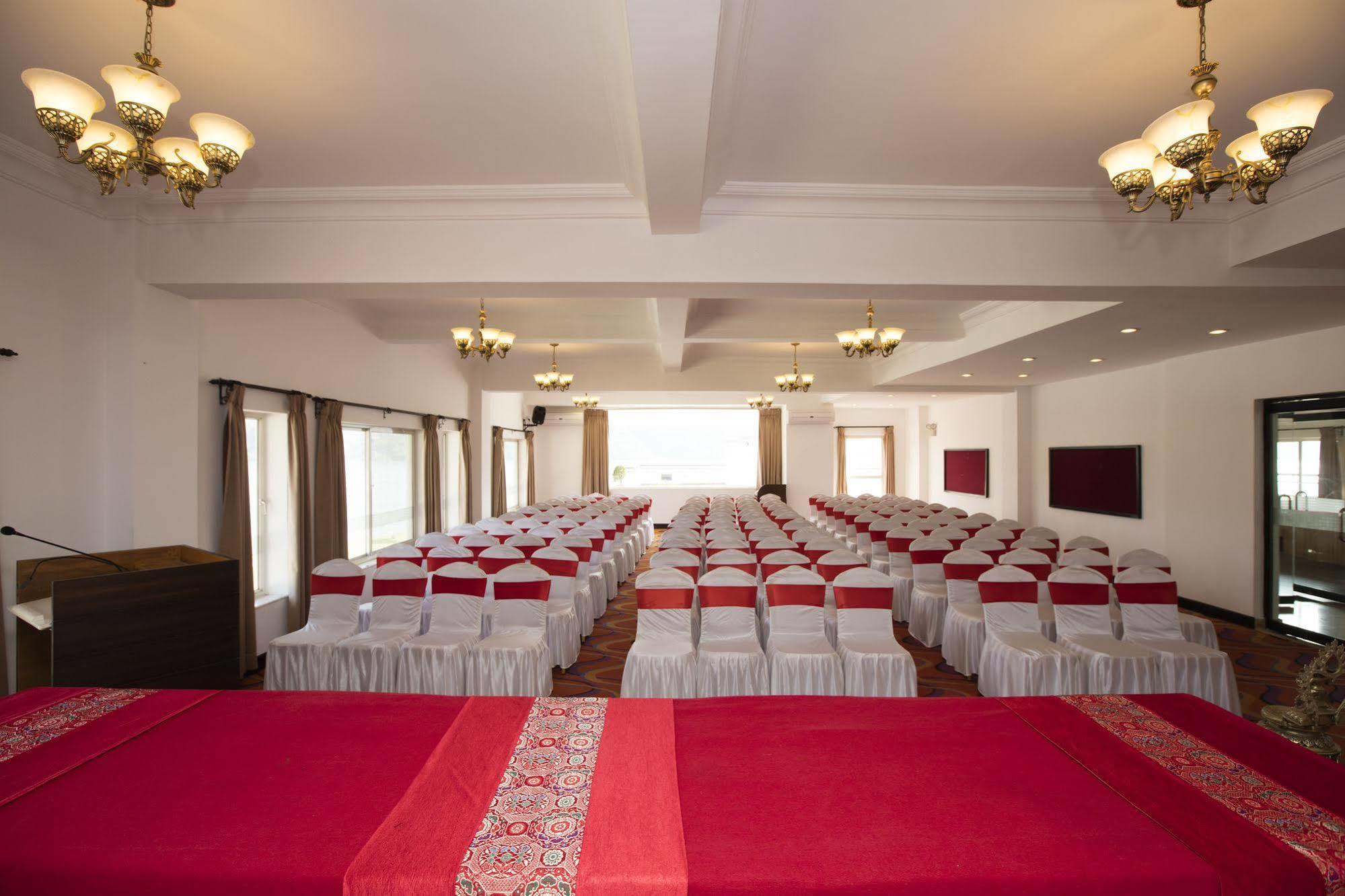 Resort Waterfront By Kgh Group Pokhara